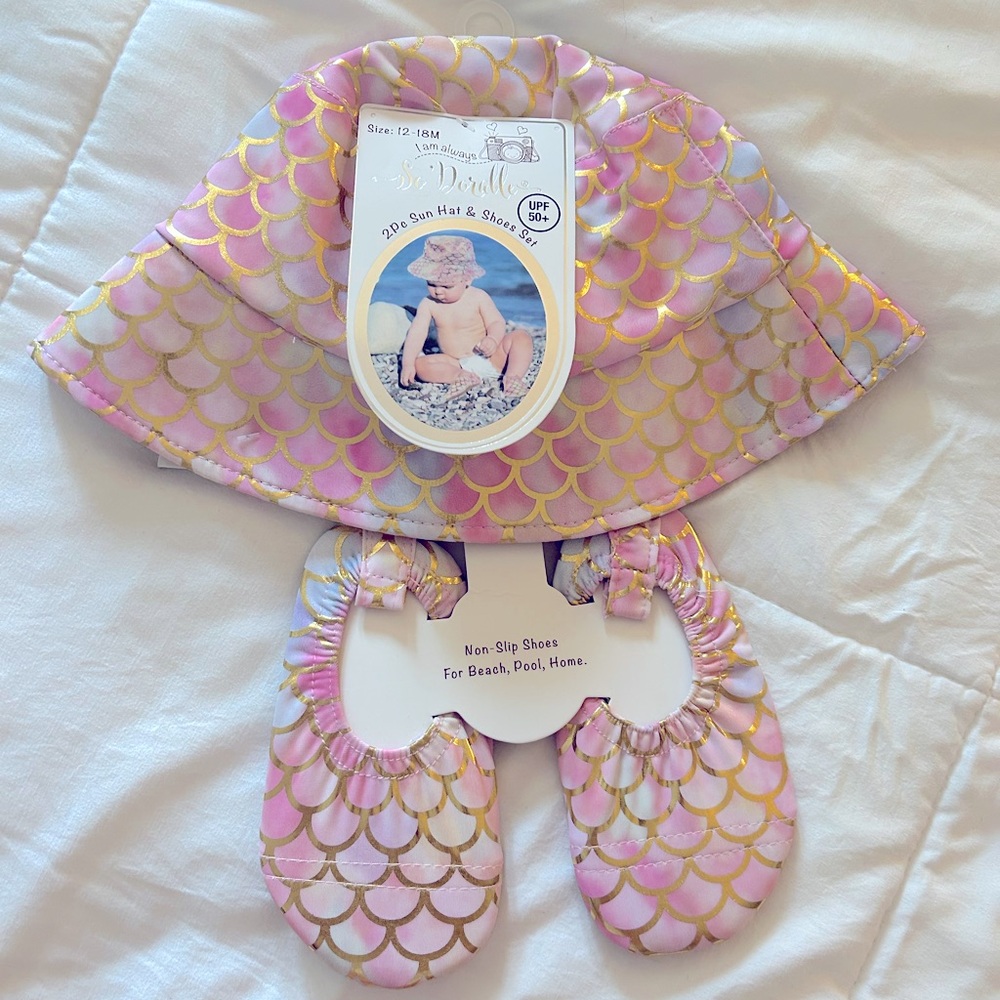 So ‘Dorable 2 pc sun hat and shoes